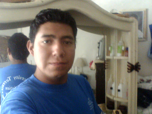 Alejandro Garcia Photo 29