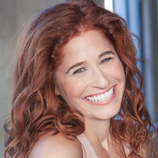 Alexandra Ryan Photo 11