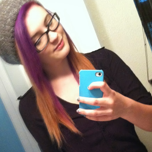 Lyndsey Dickerson Photo 2
