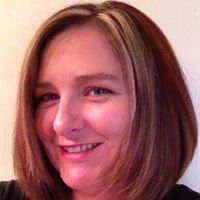 Jennifer Stout Photo 18
