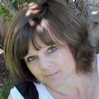 Teresa Chamberlain Photo 15