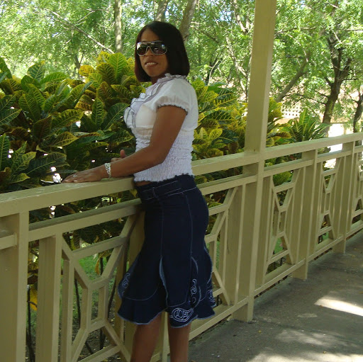 Irene Valenzuela Photo 41