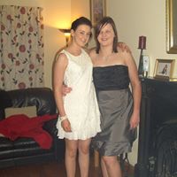 Laura Healy Photo 11