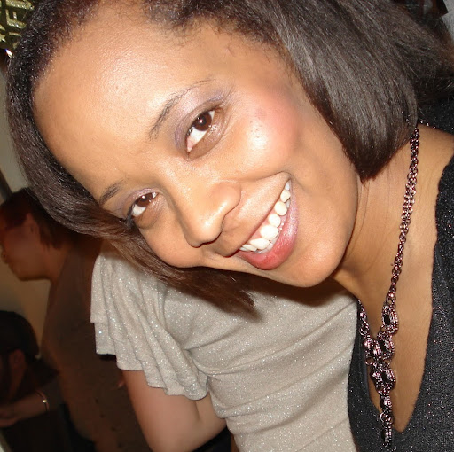 Lori Hendricks Photo 11