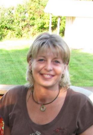 Linda Lewis Photo 4
