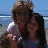 Sandi Young Photo 15