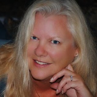 Rebecca Garrett Photo 14