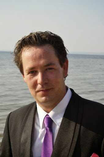 Chris Dowd Photo 14