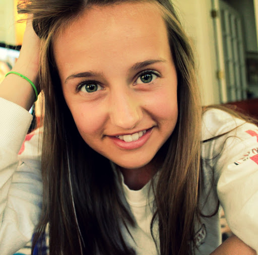 Samantha Meyer Photo 21