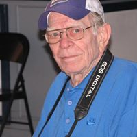 Walter Kerr Photo 24