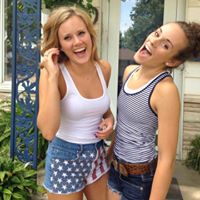 Emily Stratton Photo 23