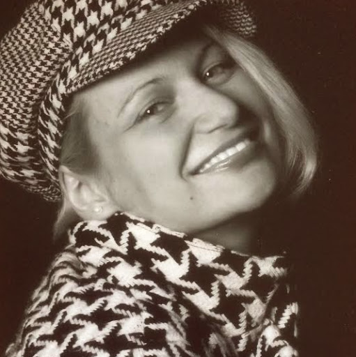 Claudia Marquardt Photo 10