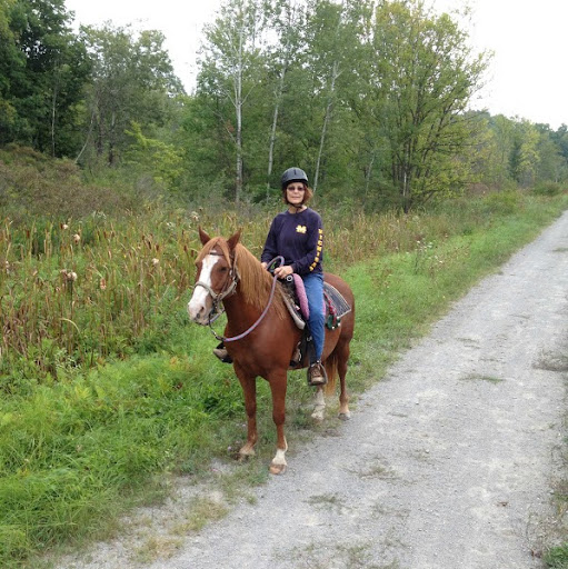 Judy Mullins Photo 8