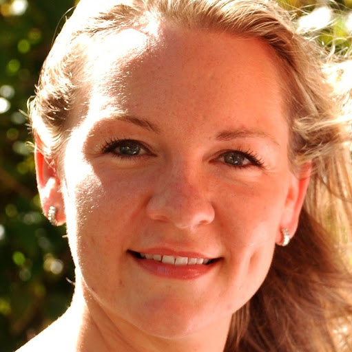 Sara Dempsey Photo 23