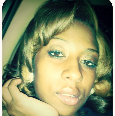 April Lockett Photo 7