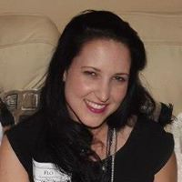 Linda Holton Photo 12