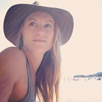 Amy Laird Photo 12