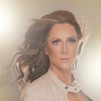 Megan Kennedy Photo 11