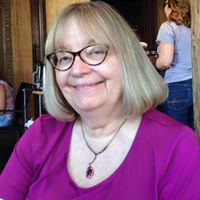Elizabeth Ruth Photo 31