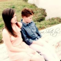 Amy Hodge Photo 46