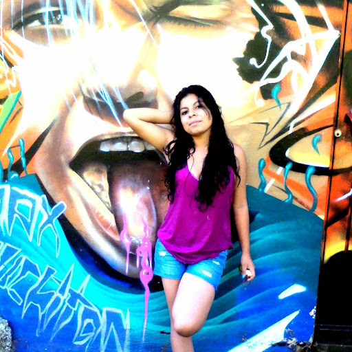 Elizabeth Gabriel Photo 30