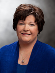Elizabeth Faulkner Photo 9