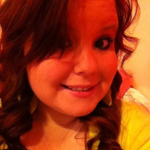 Katie Stevens Photo 9