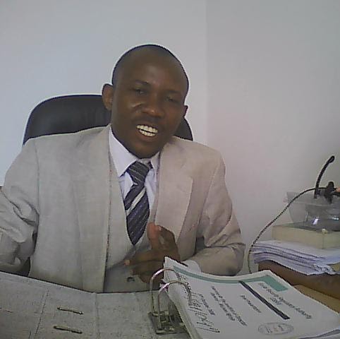 Raymond Daniel Photo 32