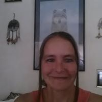 Laura Devlin Photo 37