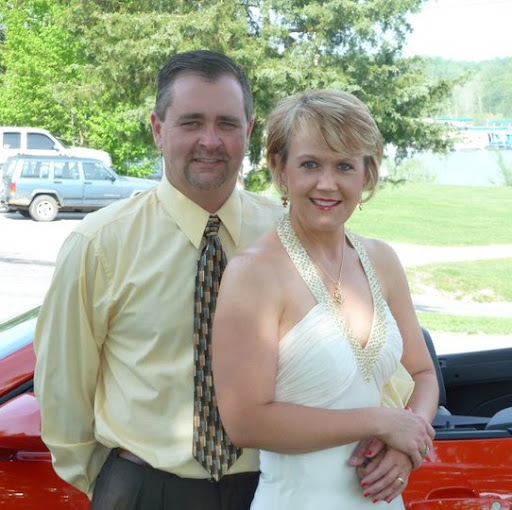Lori Ledbetter Photo 30