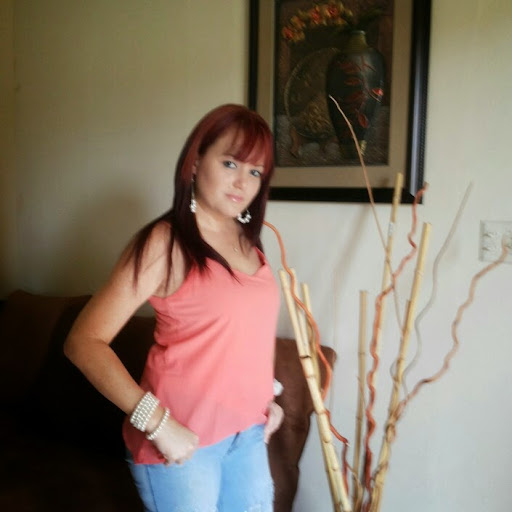 Aracelis Gonzalez Photo 10