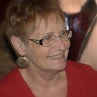 Ellen Taylor Photo 32
