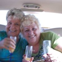 Linda Samuels Photo 37
