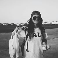 Caroline Lancaster Photo 15