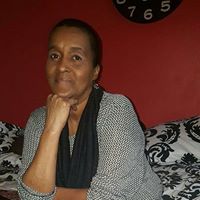 Theresa Daniels Photo 25