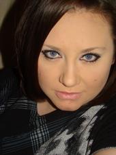 Amber Armstrong Photo 10