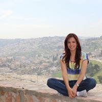 Julia Avila Photo 22