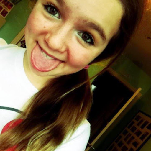 Anna Pate Photo 14