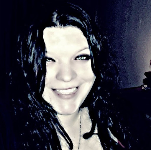Shannon Ernst Photo 30