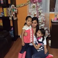 Leticia Guillen Photo 30