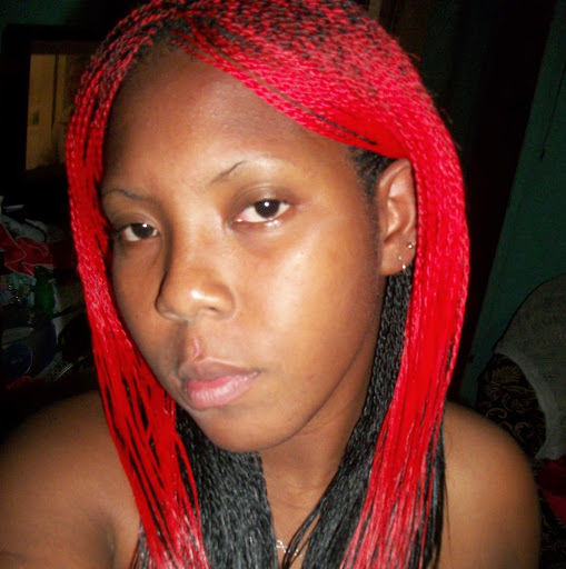 Tanesha Robinson Photo 2