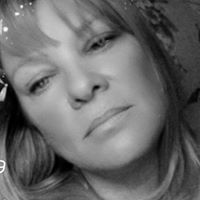 Sabrina Nicholson Photo 25