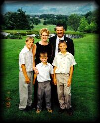 Debra Elliott Photo 23