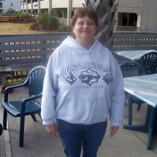 Debbie Tucker Photo 54