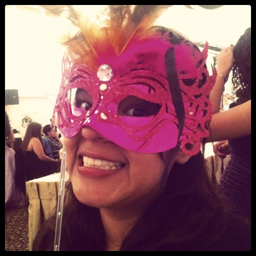 Ana Leon Photo 20