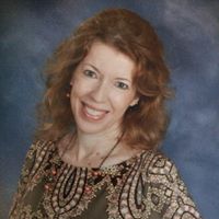 Lisa May Photo 12