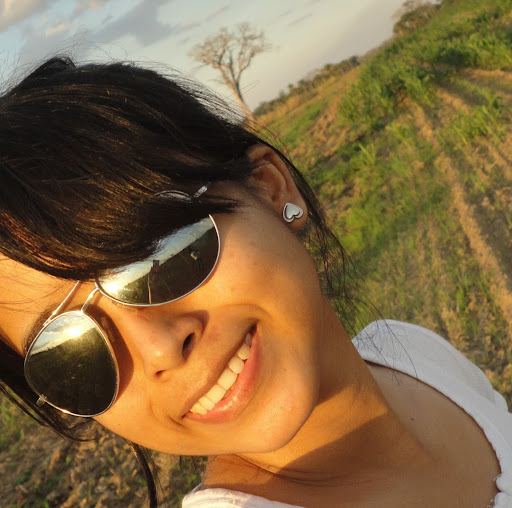Daniela Orellana Photo 12