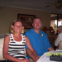 Cindy Grimes Photo 14