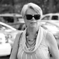 Suzanne Lucas Photo 8