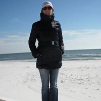 Lisa Nicholas Photo 16